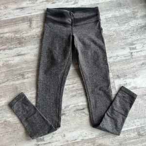 Lululemon herringbone leggings ❤️😊❤️😊